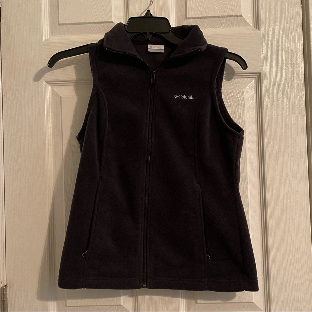 Black Columbia vest, worn maybe once. Size small.